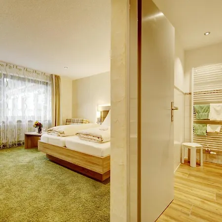 Wellness-hotel Talblick فندق Schömberg