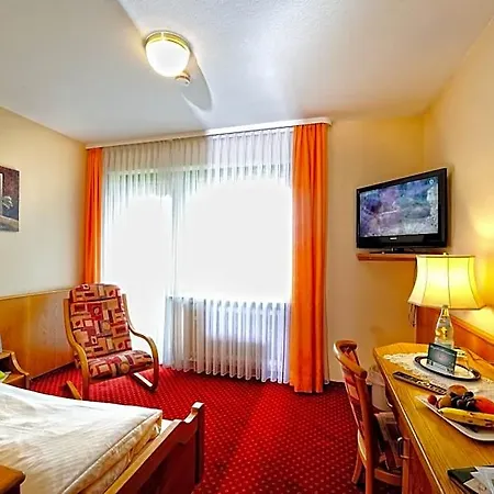 Wellness-hotel Talblick 3* Schömberg