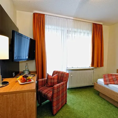 Wellness-hotel Talblick Отель Шёмберг