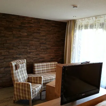 Hotell Wellness-hotel Talblick 3*