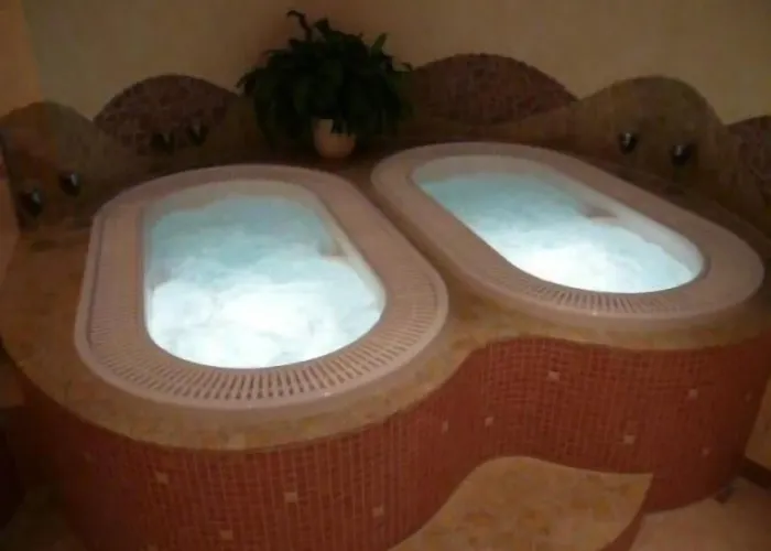 Отель Wellness-hotel Talblick Шёмберг