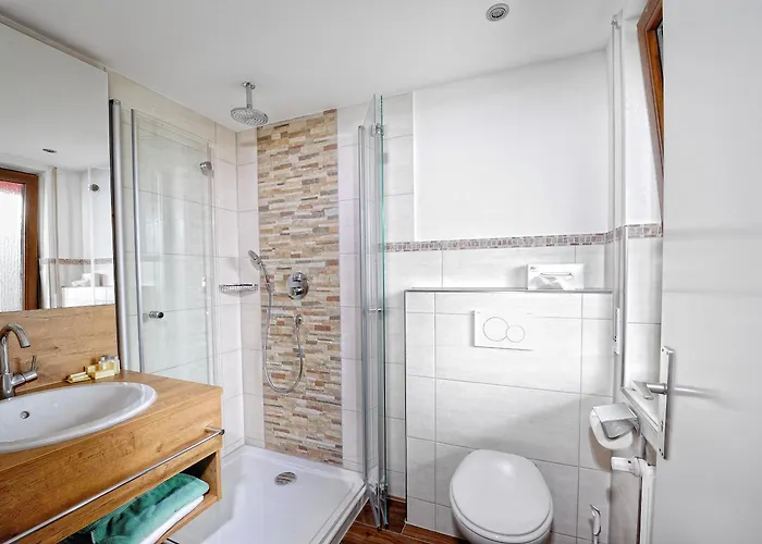 Отель Wellness-hotel Talblick 3*