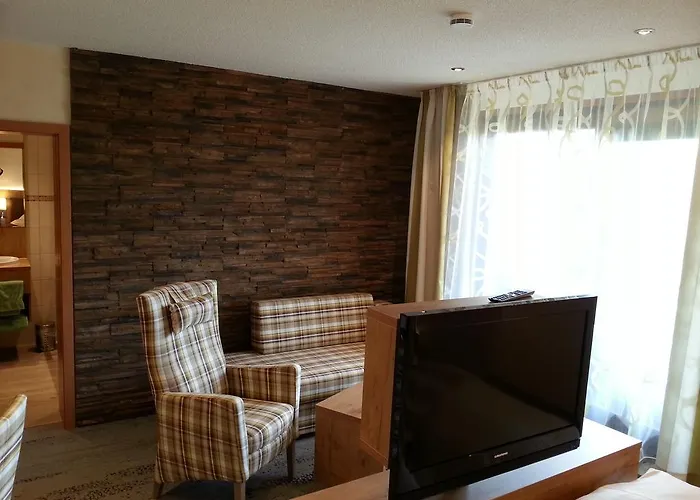 Отель Wellness-hotel Talblick 3*